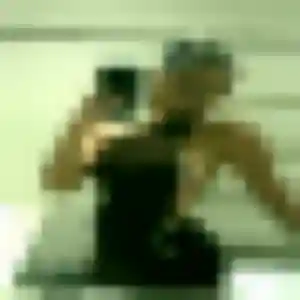 rencontre sexy à Aiffres : photo de Yannick, 20 ans - accès libre