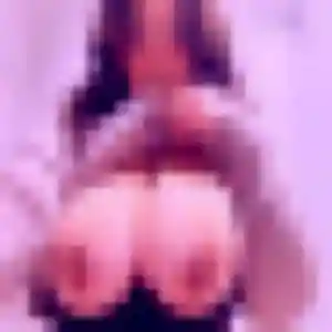 Belle Katia, 21 ans à Aix-en-Provence - la contacter