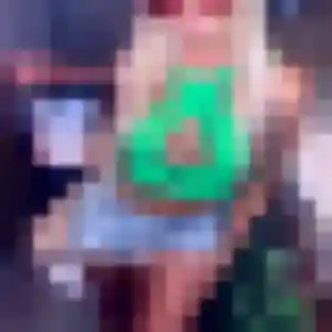 Flavie, 45 ans, dispo pour rencontre sexy à Allauch