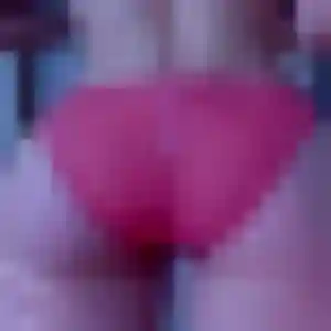 Lina de Annemasse, 27 ans - rencontre sexy en toute liberté