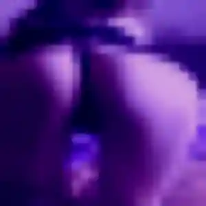 Contacte Vera, 20 ans à Annonay en privé