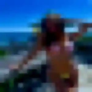 Celia de Barr, 26 ans - rencontre sexy en toute liberté