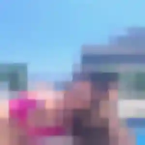 Helene (20 ans) à Beaune propose une rencontre maintenant