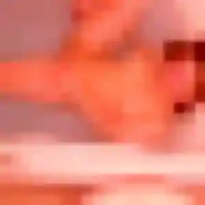 Katia (21 ans) à Boé attend une rencontre ce soir