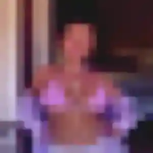 Giulia, fille de 23 ans veut rencontre sexy à Boucau