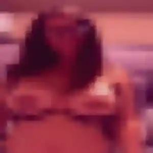 Ingrid (27 ans) à Brignoles attend une rencontre ce soir