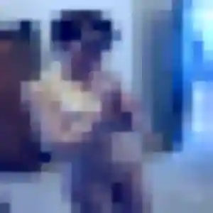 Bertrane, 32 ans, en ligne à Brindas pour une rencontre coquine