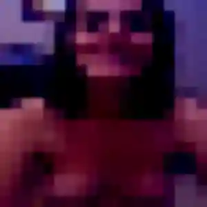 Clotilde de Bruz, 24 ans - rencontre sexy en toute liberté