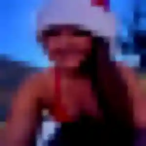 Albertine, 31 ans, connectée à Carcassonne pour une rencontre coquine