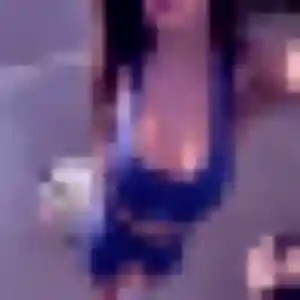 Belle Alice, 27 ans à Carrières-sur-Seine - la contacter