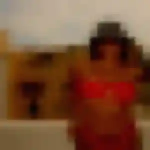 Profil de Sixtine à Castanet-Tolosan (27 ans) - rencontre sexy anonyme