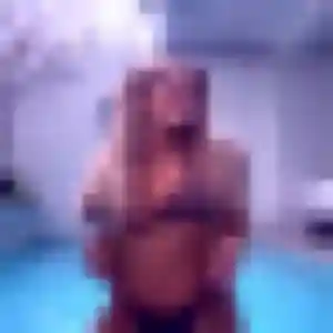 Photo de Ophelie à Changé (30 ans) - rencontre sexy discret