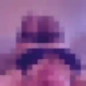 Noura, 20 ans, en ligne à Château-Thierry pour un rencontre sexy