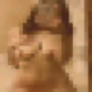 Jessica, 42 ans, dispo pour rencontre sexy à Clamart