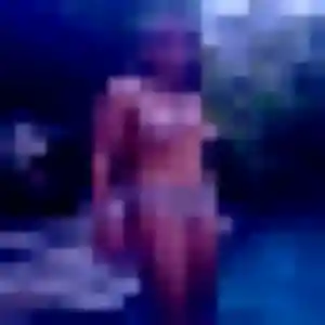 Ulrike de Condat-sur-Vienne, 23 ans - rencontre sexy discret
