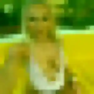 Contacte Bertrane, 33 ans à Courbevoie en privé