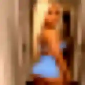 Photo perso de Regine, 21 ans à Dembeni - plan discret