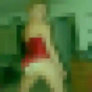 Dina (27 ans) à Douvaine cherche une rencontre ce soir