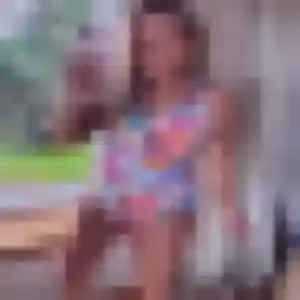 Emma (45 ans) à Douvaine cherche un rencontre sexy maintenant