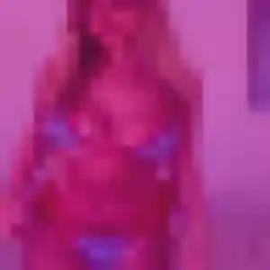 Sophie, 24 ans, dispo pour rencontre sexy à Douvaine