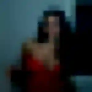 Faustine (26 ans) à Eaunes attend un rencontre sexy maintenant