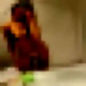 Karima, femme de 42 ans propose rencontre sexy à Ermont