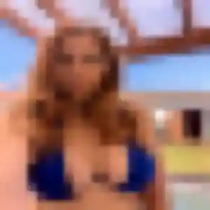 Ines, 24 ans, en ligne à Fécamp pour un rencontre sexy