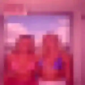 Karen, 24 ans, en ligne à Firminy pour un rencontre sexy