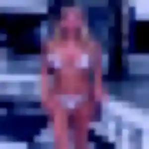 Anne-Charlotte, 26 ans, cherche un rencontre sexy à Fontaines-sur-Saône