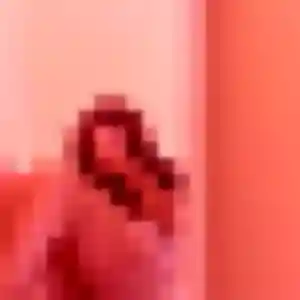 Anne-Laure, 29 ans, connectée à Fontenay-le-Fleury pour une rencontre coquine
