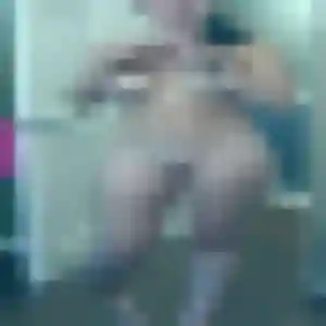 Sylviane, 32 ans, en ligne à Gaillon pour une rencontre coquine