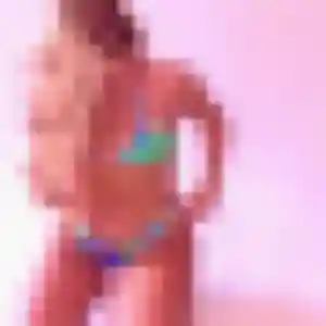 Caroline (27 ans) à Guérande propose un rencontre sexy maintenant