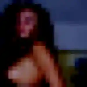 Blandine, fille de 32 ans propose rencontre sexy à Hettange-Grande