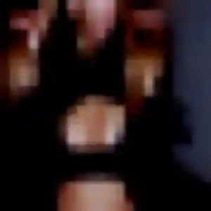Estelle, 21 ans, en ligne à Jouars-Pontchartrain pour un rencontre sexy