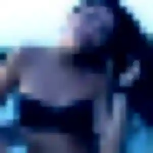 Découvre Suzanne, 25 ans à Kourou en privé
