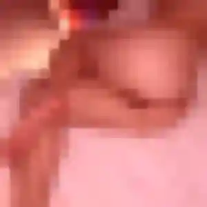 Photo perso de Aurelie, 29 ans à La Londe-les-Maures - plan discret