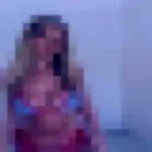 Vicky, femme de 23 ans cherche rencontre sexy à La Plaine-des-Palmistes