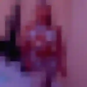Ninon, fille de 21 ans propose rencontre sexy à Lannilis