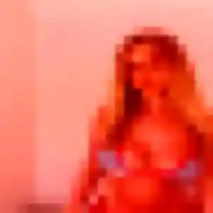 Samantha de Le Poinçonnet, 20 ans - rencontre sexy en toute liberté