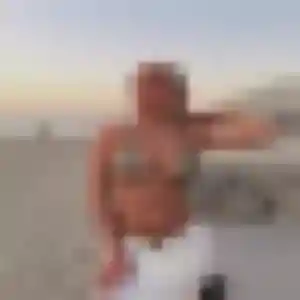 Charmante Karine, 34 ans à Le Taillan-Médoc - découvrir son profil