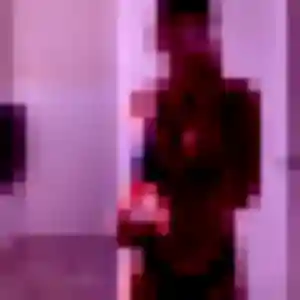 Photo de Nathalie à Le Taillan-Médoc (39 ans) - rencontre sexy anonyme