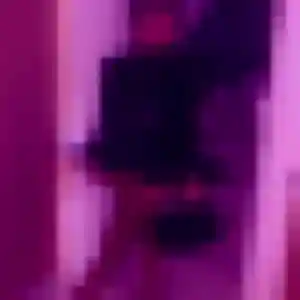 Noura, 24 ans, en ligne à Liévin pour une rencontre coquine