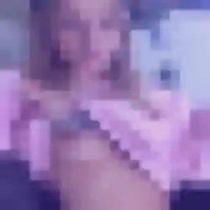 Photo privée de Amel, 19 ans à Linselles - rencontre sans lendemain