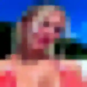 Contacte Leontine, 28 ans à Ludres en privé