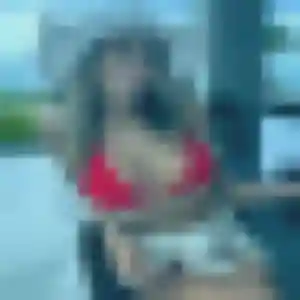 Rebecca de Machecoul-Saint-Même, 34 ans - rencontre sexy en toute liberté