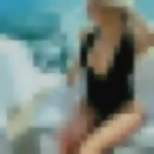 Suzanne, femme de 36 ans propose rencontre sexy à Mesnils-sur-Iton