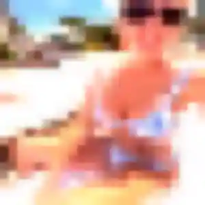 Amira, 45 ans, connectée à Montauban-de-Bretagne pour une rencontre coquine