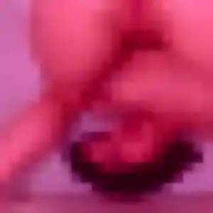 Contacte Valentina, 40 ans à Montluçon en privé