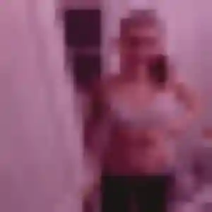 Melodie (28 ans) à Mûrs-Erigné propose un rencontre sexy aujourd'hui