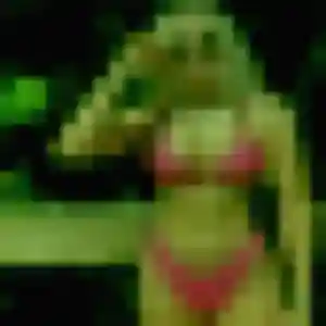 Uranie, 34 ans, connectée à Nœux-les-Mines pour une rencontre coquine